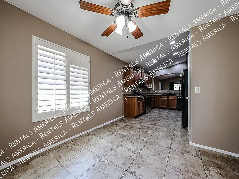 36322 W Alhambra St — Photo 8