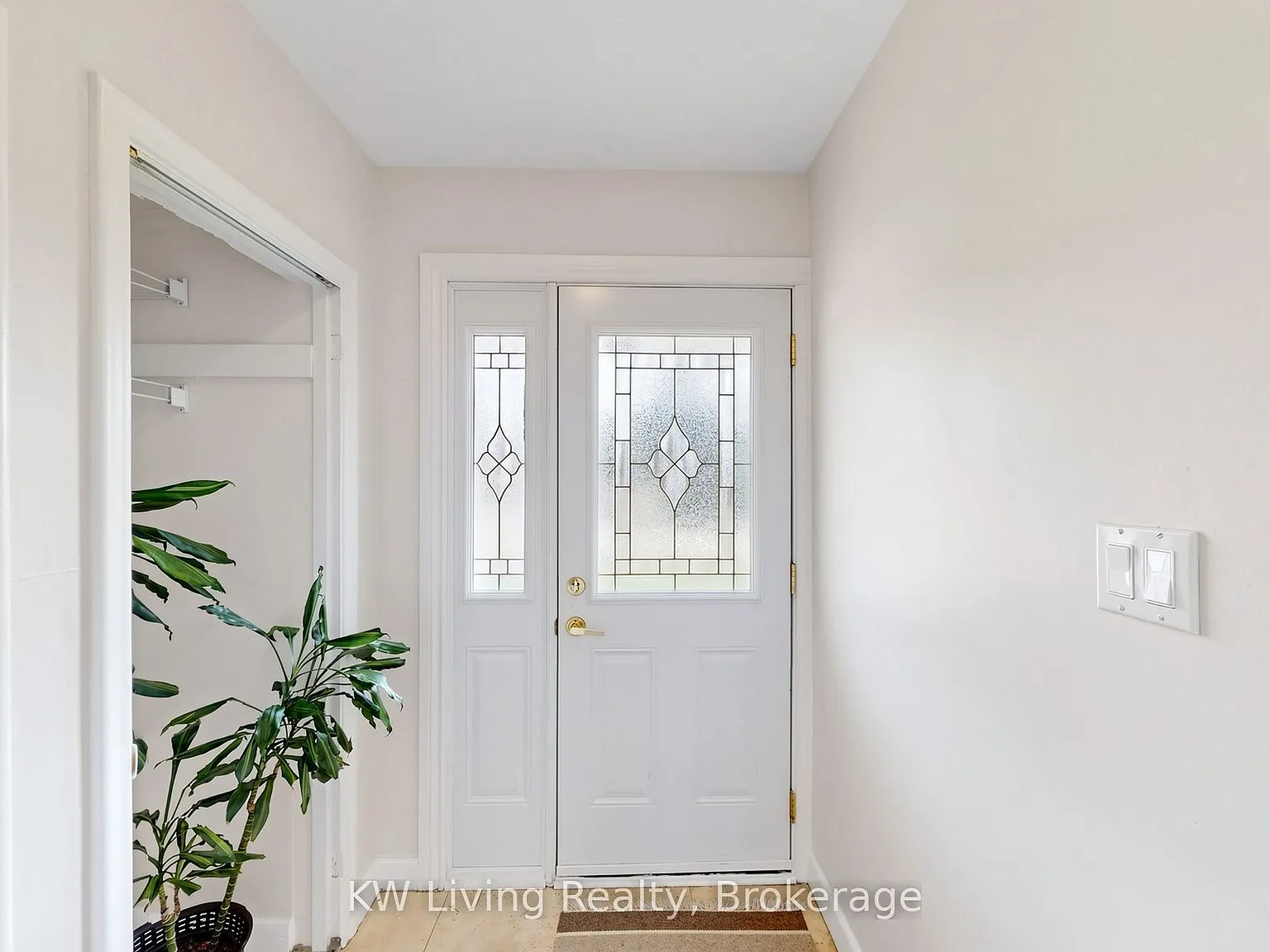4 bed, $3,500 — Photo 4