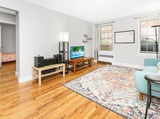 21 Englewood Ave APT 2, Brookline, MA 02445