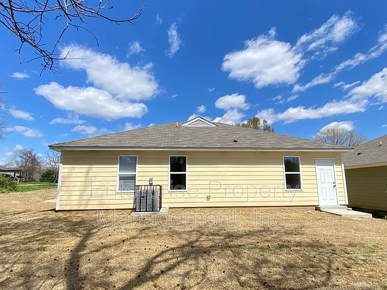 2963 Lake Park Rd — Photo 21
