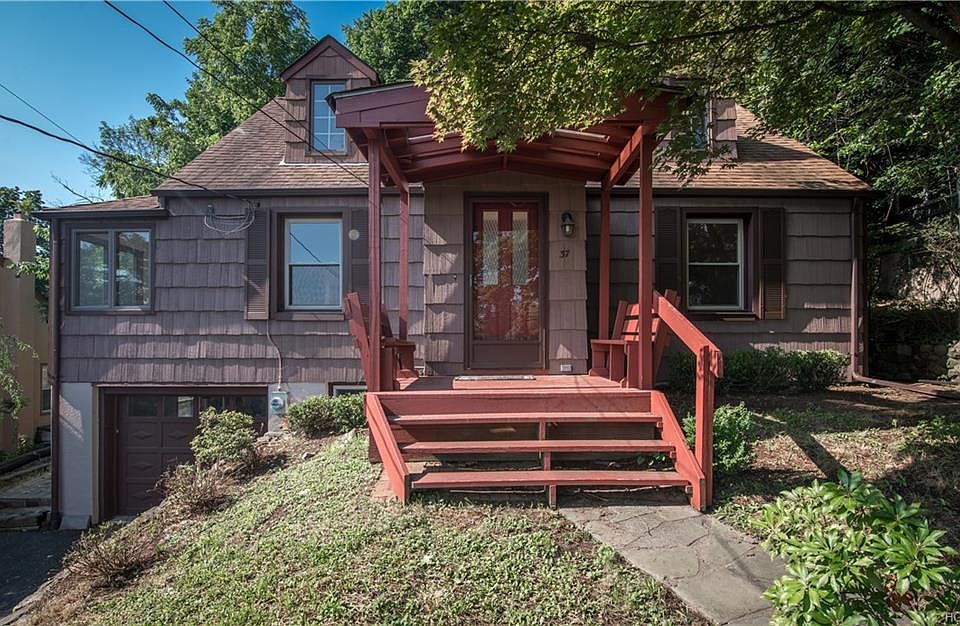 1st image of 37 Dickinson Ave