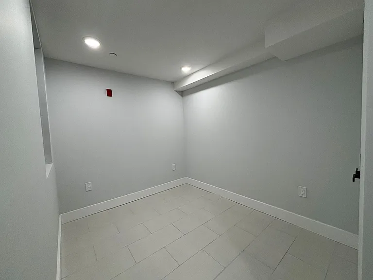 1027 W Dauphin St #3 — Photo 13
