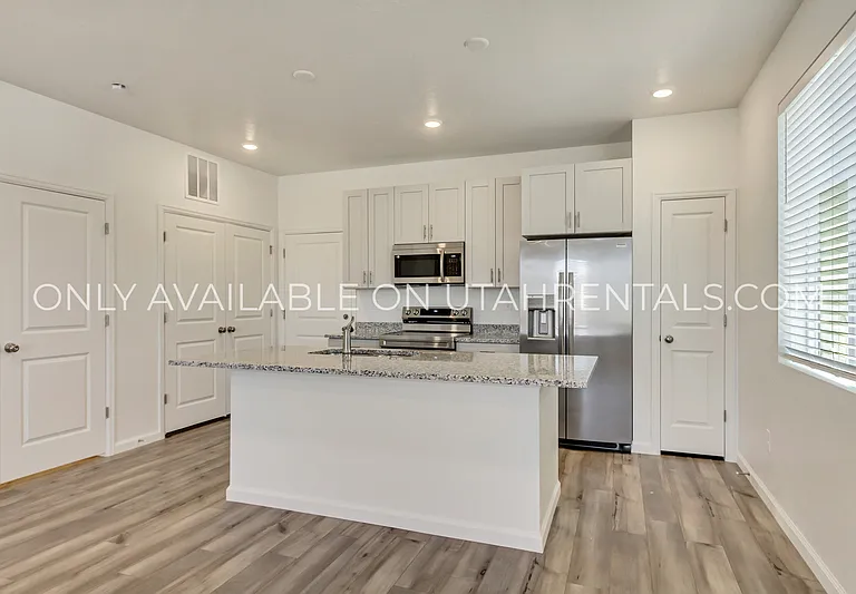 238 N Colonnade Rd — Photo 7