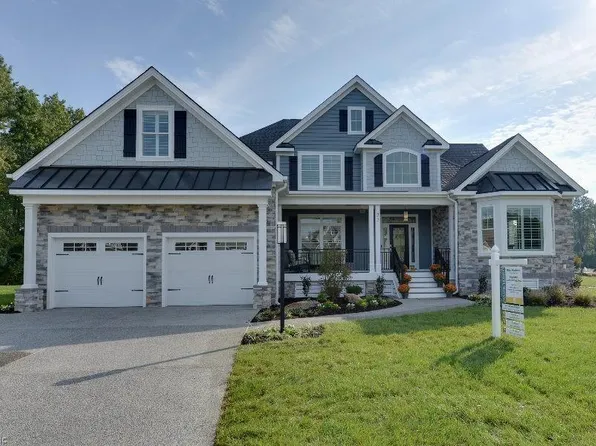 203 William Storrs Rd, Yorktown, VA 23693