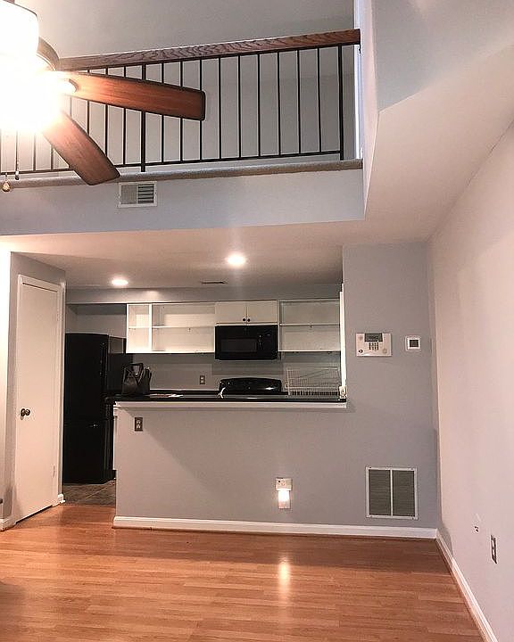 1st image of 4423 Pembrook Village Dr #104