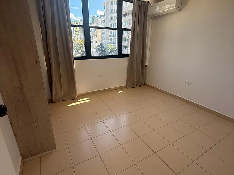 1367 Wilson #401 — Photo 11