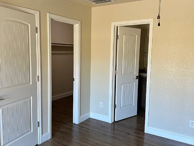 1338 Hermosa Dr — Photo 29
