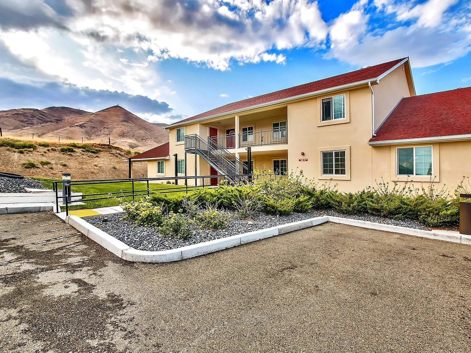5750 US Highway 95 N — Photo 3