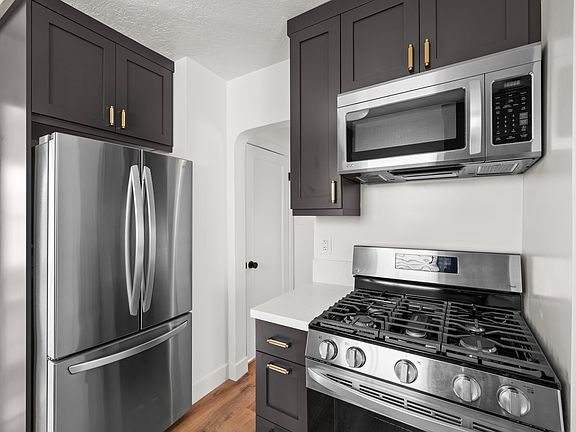 4th image of 357 W 1700 S