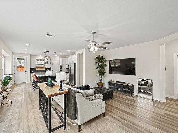 2nd image of 27208 Dripping Ledge Ct