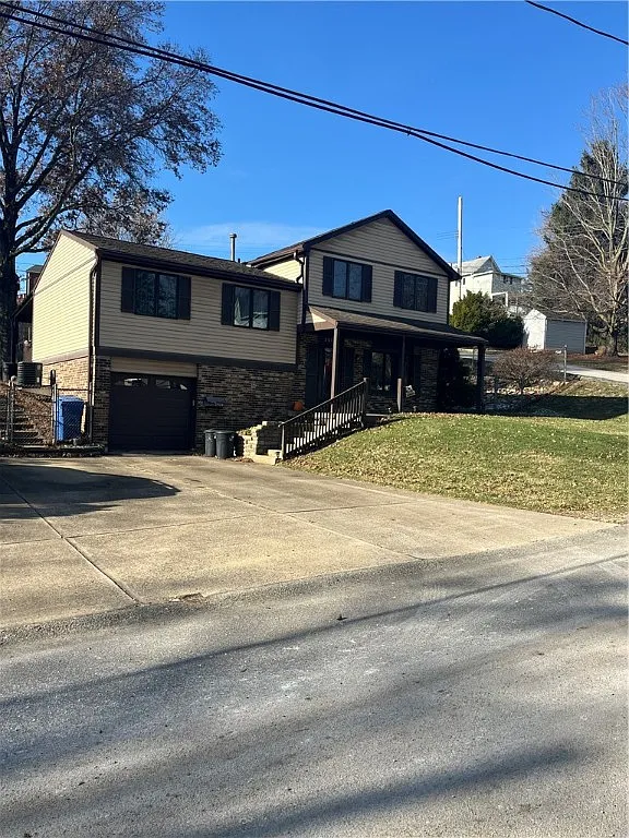 2504 Easler St photo 1