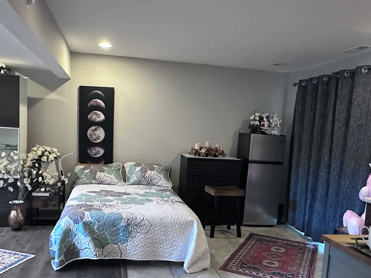 NE 141st St, Kirkland — Photo 4