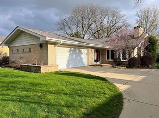 611 50th Pl, Western Springs, IL