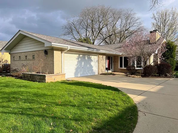 611 50th Pl, Western Springs, IL 60558