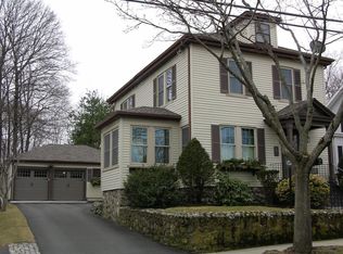 20 Buttonwood Ln, Peabody, MA 01960