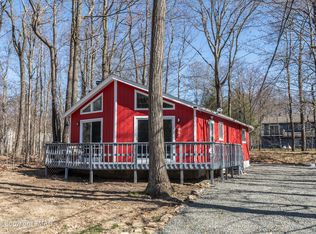 430 Northampton Rd, Tobyhanna, PA 18466