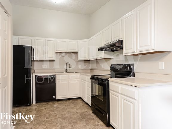 5th image of 274 Meadow Glen Dr