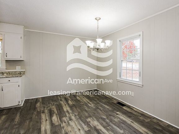 23307_005_dining_room_5.jpg