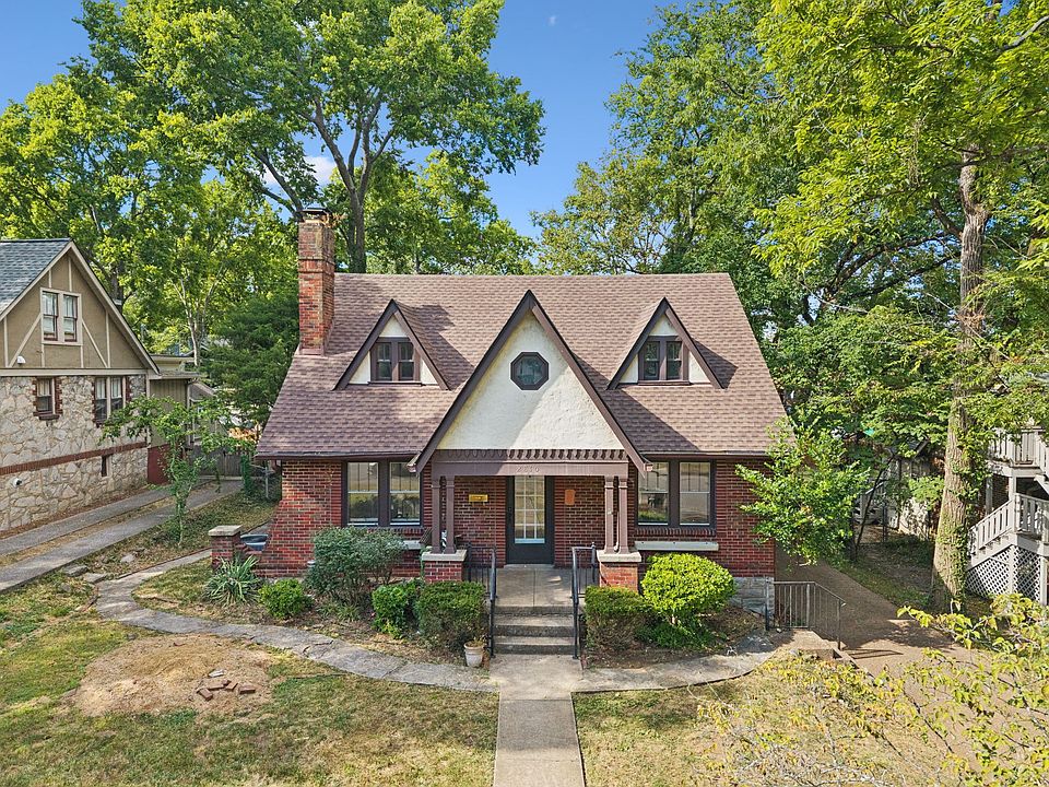 1st image of 2810 Belcourt Ave