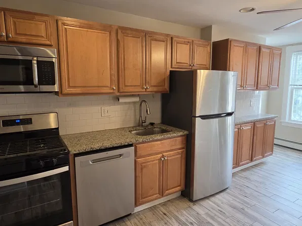 64 Bremen St #3, Boston, MA 02128