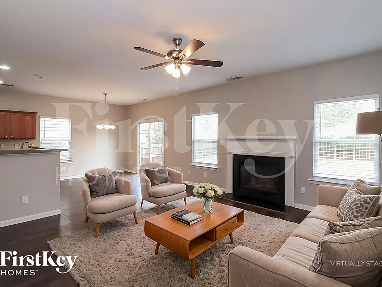 314 Tuggle Ct — Photo 3