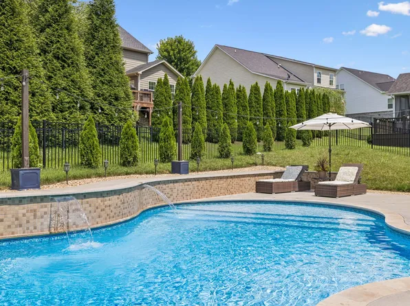 4011 Mossy Rock Ln, Franklin, TN 37064