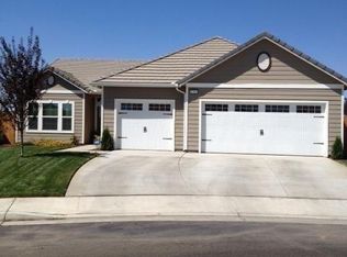 6310 Star Sapphire Dr, Bakersfield, CA 93313