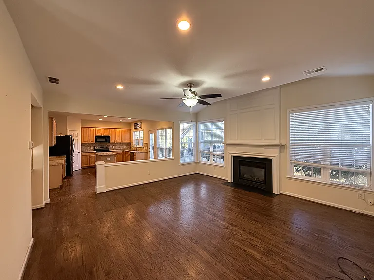 9530 Oswald Ln — Photo 39