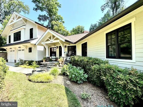 3513 N Ottawa St, Arlington, VA 22213