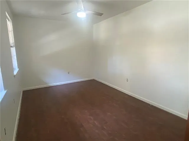 735 Lake Ave — Photo 15
