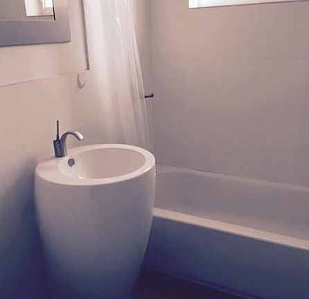 5th image of 721 NE 170th St