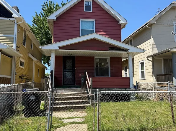 3180 W 105th St, Cleveland, OH 44111