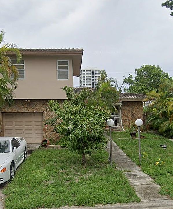 1st image of 9341 Abbott Ave