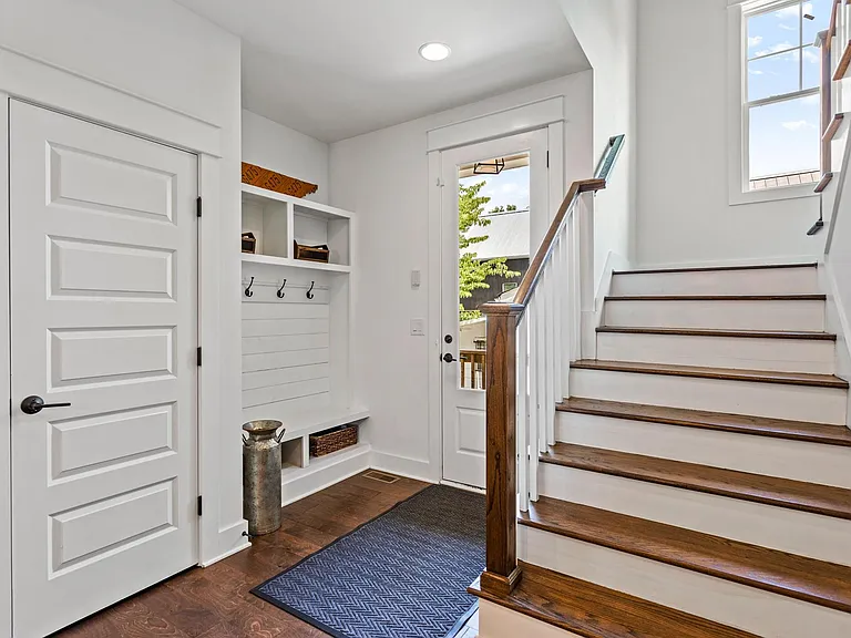 2229A 11th Ave S — Photo 10
