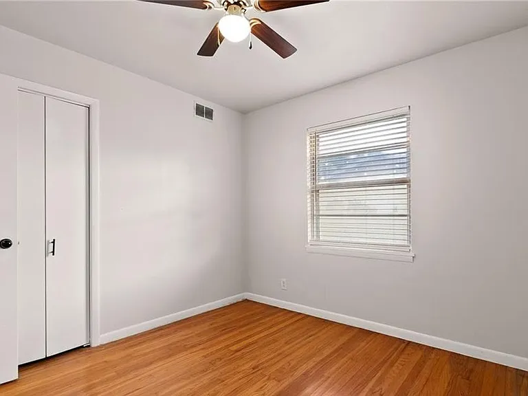 809 Shady Ln — Photo 4