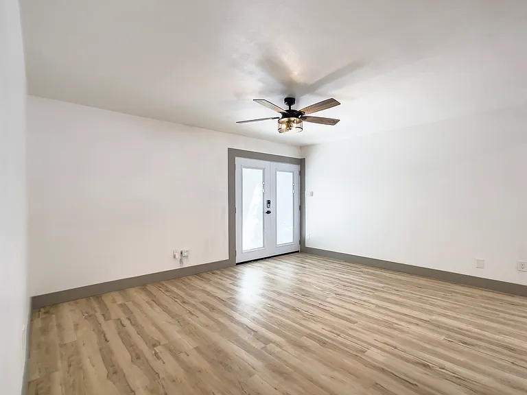 7309 E Belleview St #1 — Photo 8