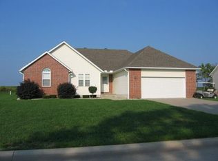 53 NW 247th Rd, Clinton, MO 64735