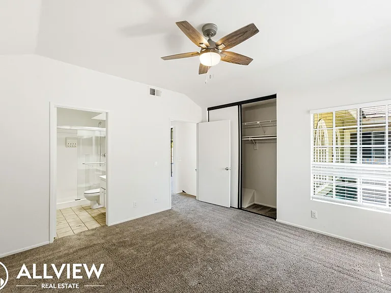 2055 W Lafayette Dr — Photo 20