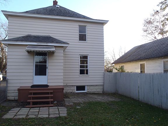 2nd image of 40 Harriett St