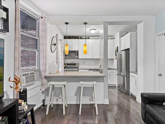3rd image of 584 W 152nd St APT 1A