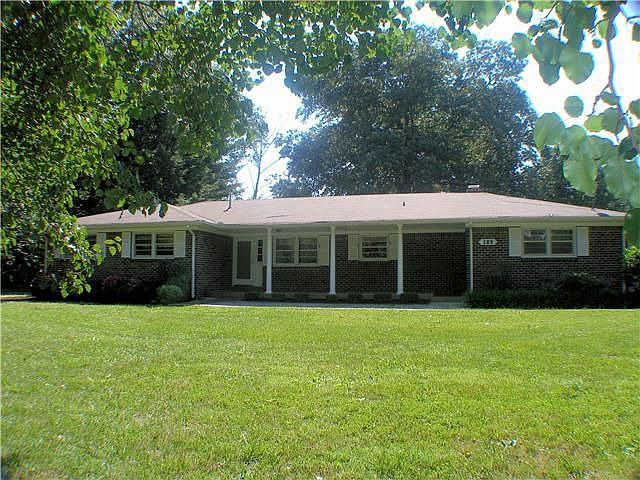 1st image of 189 Brown Ln