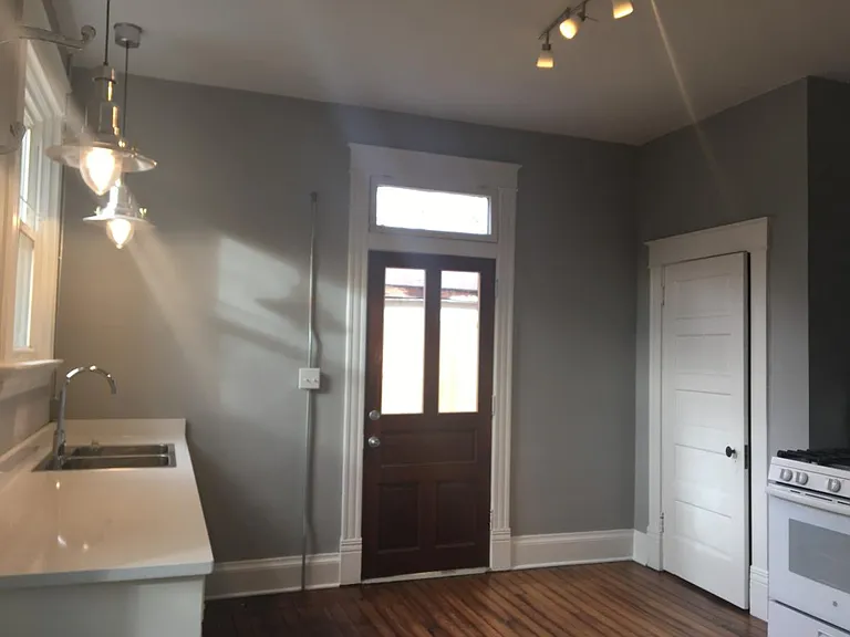 1320 Vandalia Ave #1 — Photo 3