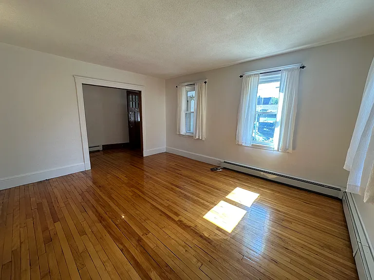 15 Herbert Rd — Photo 10