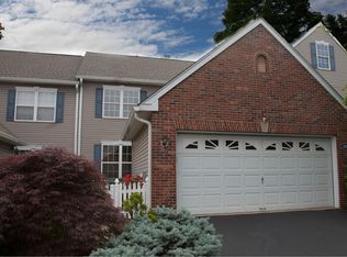 1030 Kingsdown Ct, Ambler, PA 19002