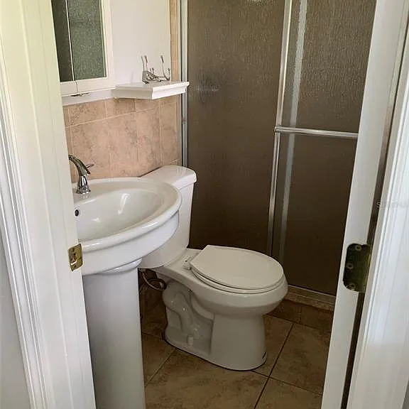 13814 Meadow Oaks Dr — Photo 29