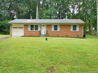 7702 Newsome Ct, Browns Summit, NC 27214