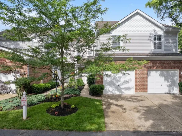 1045 Wittshire Cir, Cincinnati, OH 45255