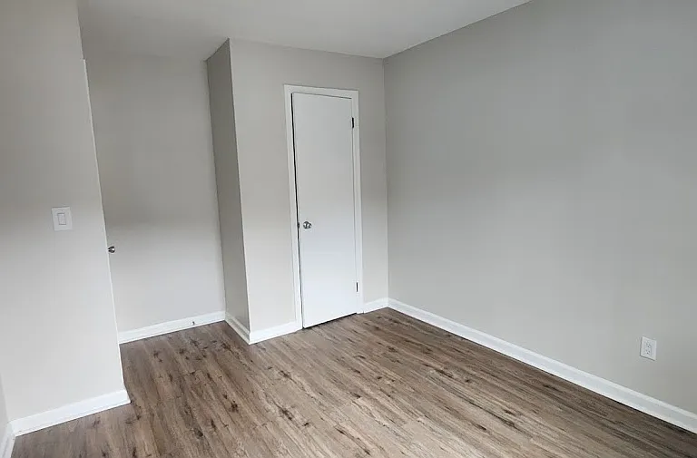 219 Roosevelt St #3 — Photo 8