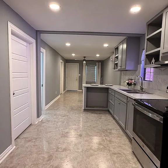 181 Virginia St — Photo 6