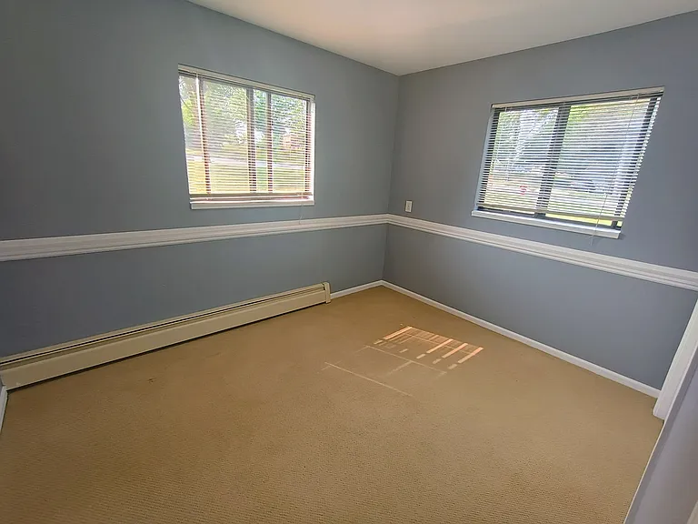 320 Johnson St SE #D — Photo 13